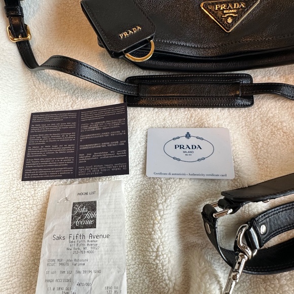 PRADA LEATHER PURSE WITH PROOF OF AUTHENTICITY - Picture 5 of 13